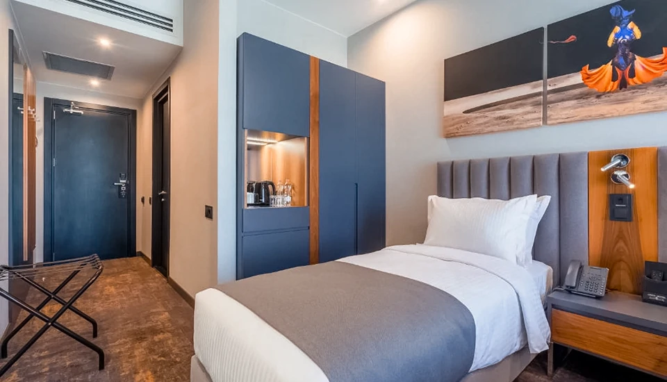 هتل اونیکس تفلیس